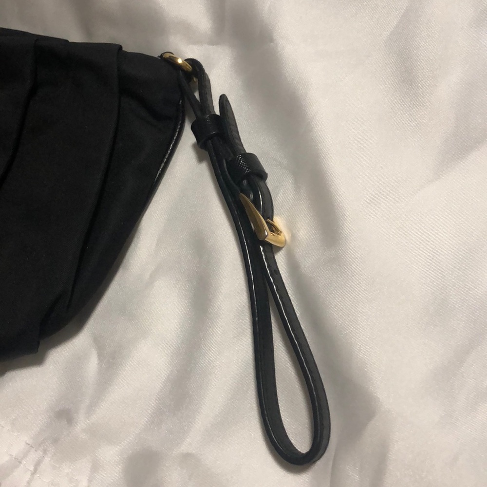 Prada Handbag - Picture 4 of 7